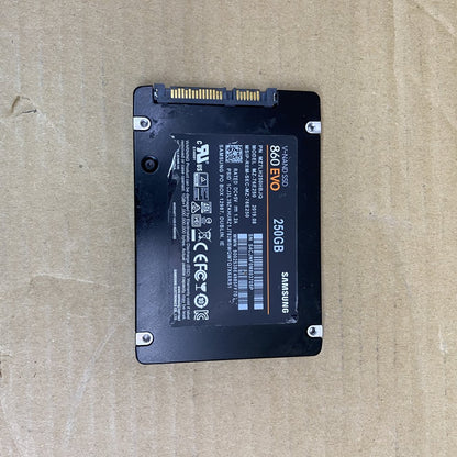 High-Performance SSD Bundle Samsung Kingston Intel Micron ADATA 2.5" 1274GB
