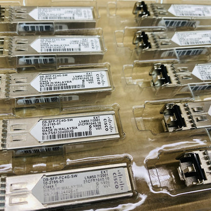 Cisco DS-SFP-FC4G-SW Professional Fiber Channel SFP 4Gbps Bundle