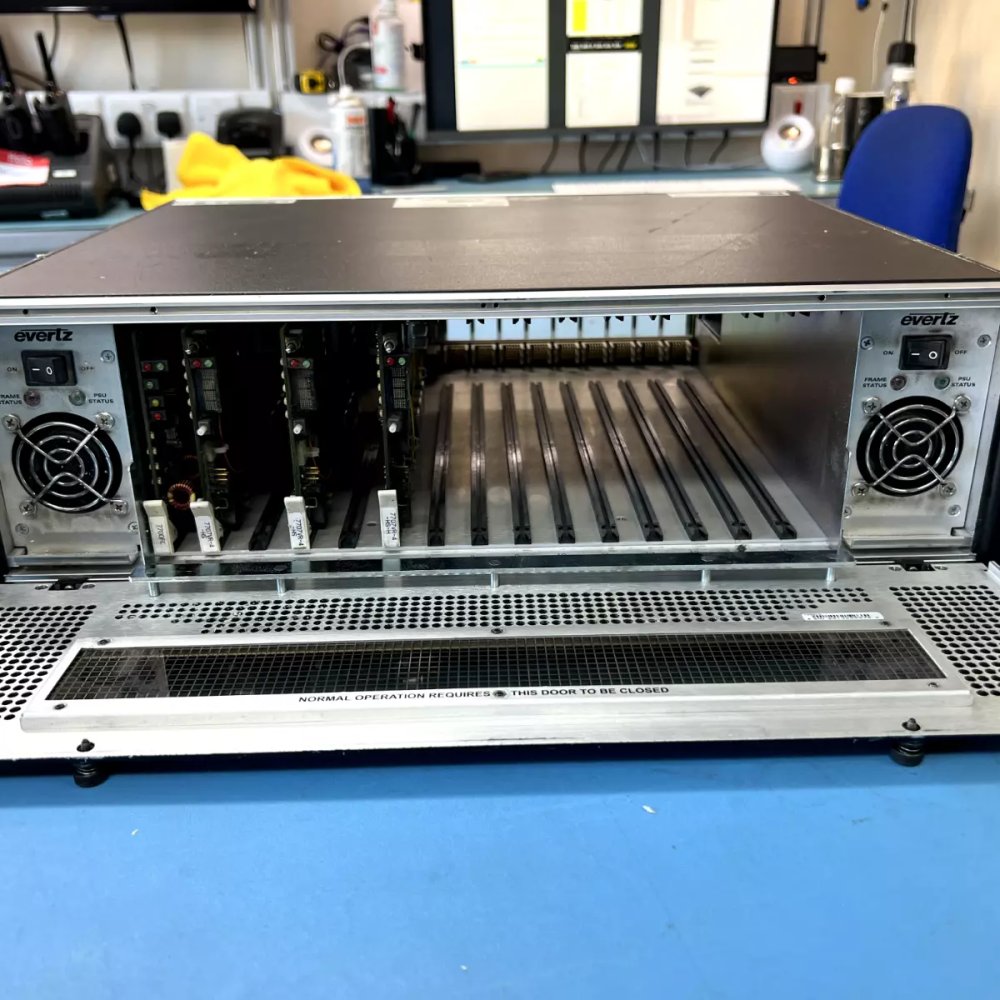 Evertz 7800FR-QT 3RU Multiframe + 3x 7707VR-4 Quad SD / Dual HD Cards