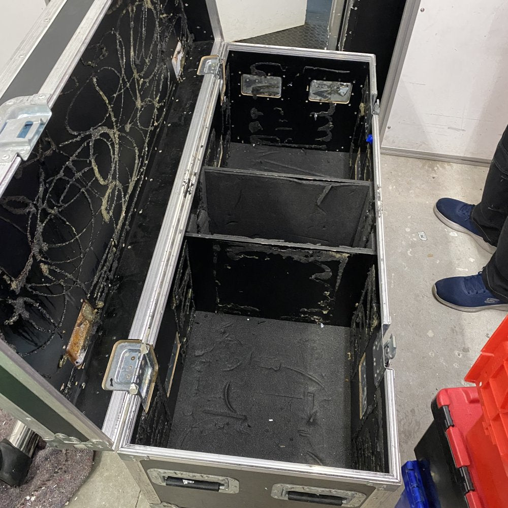Professional Touring AV Flight Case, Padded Divider, 121x45x65cm, Black Case
