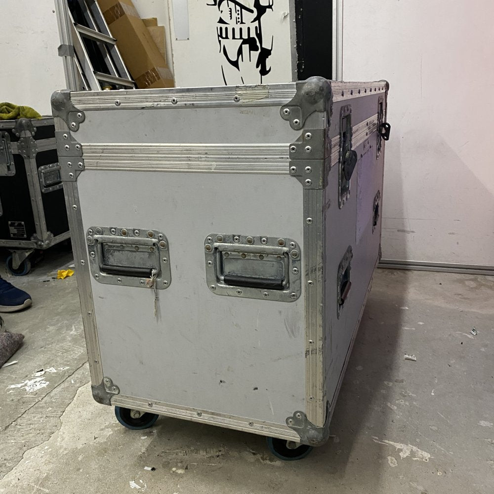 Professional AV Storage Flight Case 5 Star, Foam Compartments, 102x46x73cm
