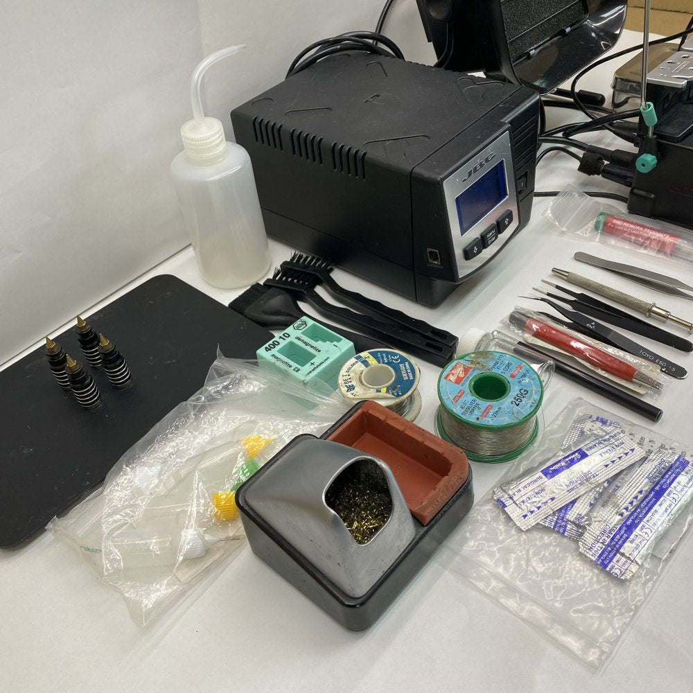 Professional Soldering Station Bundle JBC DD-2B, Fume Extractor, 150W 230V Kit