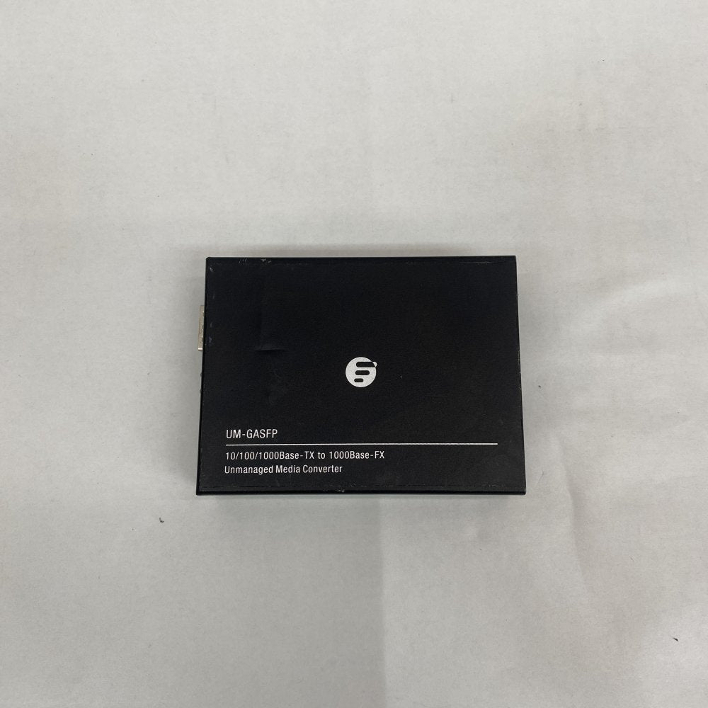 Unmanaged Ethernet Media Converter with Gigabit SFP UM-GASFP