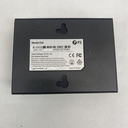 Unmanaged 10G Ethernet Media Converter, Base-T to Base-R, Rack-Mountable