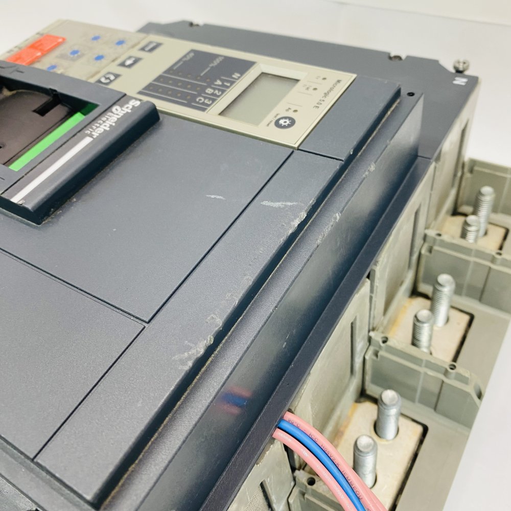 Schneider Electric Compact NS1600N 1600A MCCB with Micrologic 5.0E Electronic