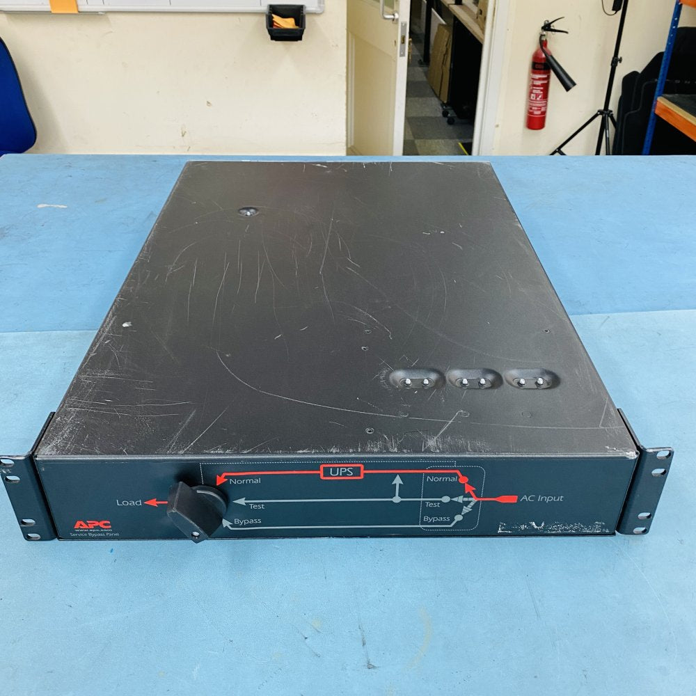 APC SBP3000 30A 100-240V Service Bypass Panel for Smart-UPS 7200VA/3kVA