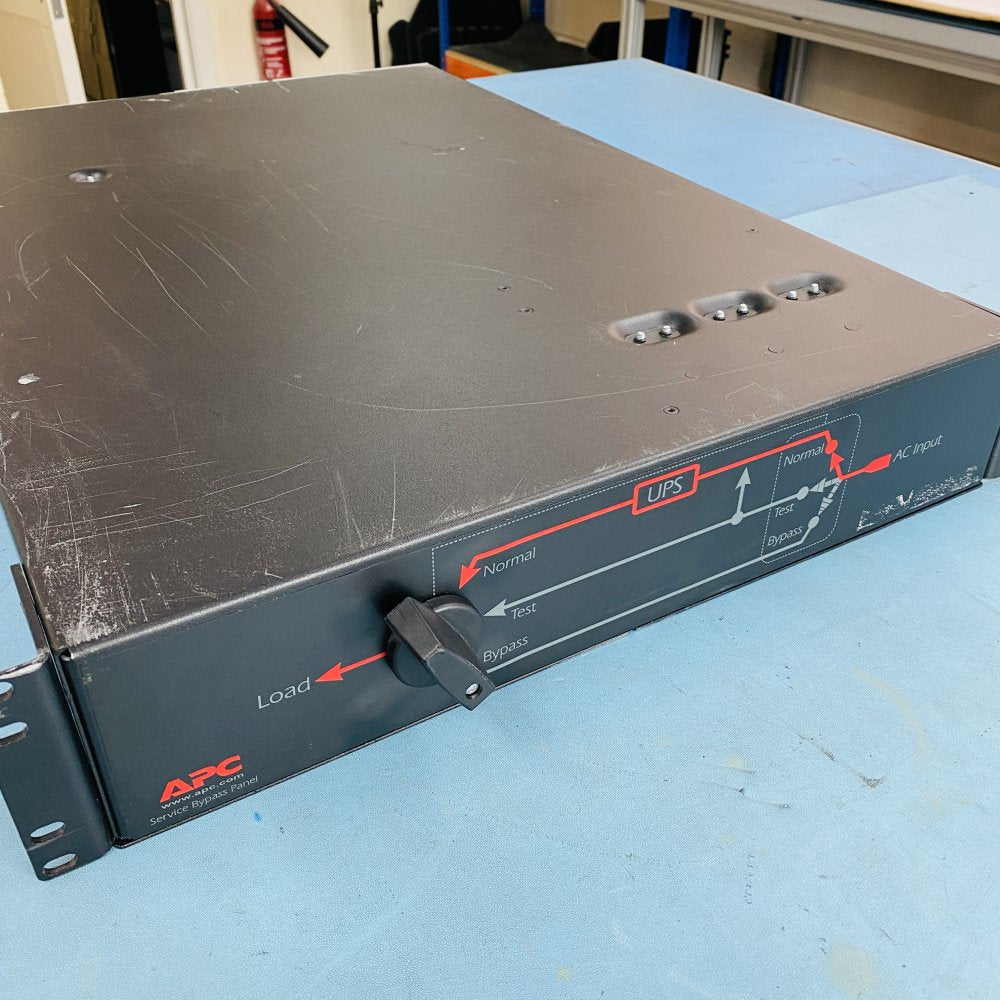 APC SBP3000 30A 100-240V Service Bypass Panel for Smart-UPS 7200VA/3kVA