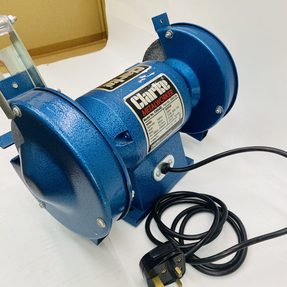 Clarke CBG 6RZ 6" (150mm) Bench Grinder 240V Twin Wheel UK Plug