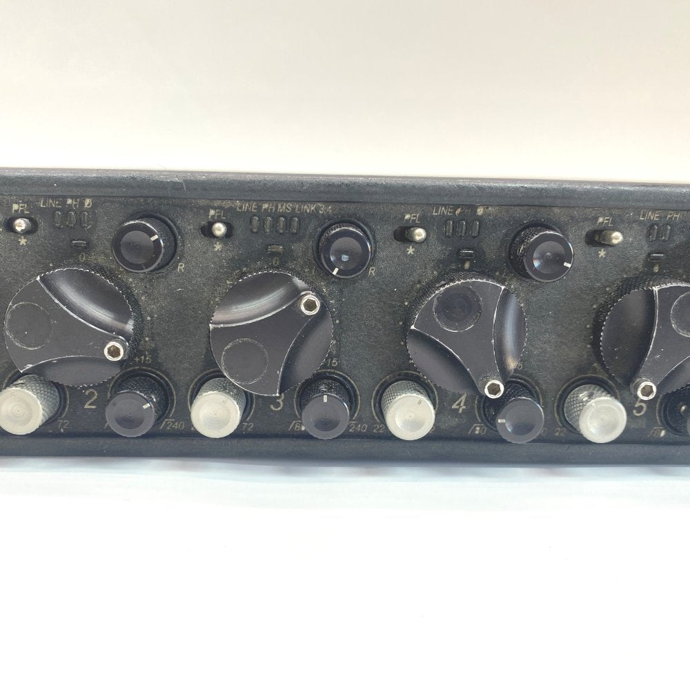Professional Field Mixer Sound Devices 552 Five-Input, Mic, XLR, 1080p