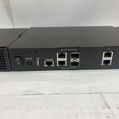 Enterprise Networking Lot: Nuage VPN Router, 2x Planet Servers