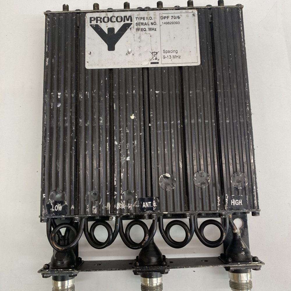 Professional 6-Way Bandpass RF Filter Procom DPF 70/6 Antenna Combiner