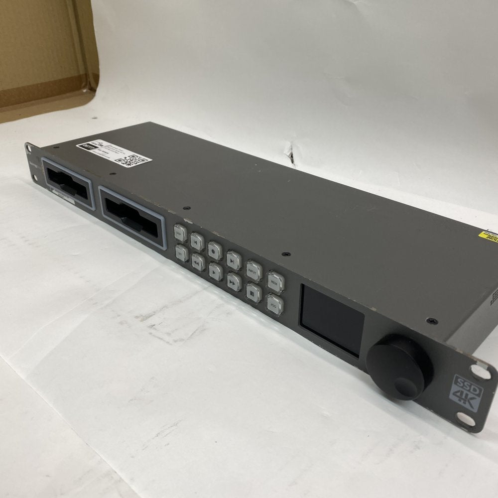 Broadcast 4K SSD Recorder SDI HDMI LAN XLR Blackmagic HyperDeck Studio 4K Pro