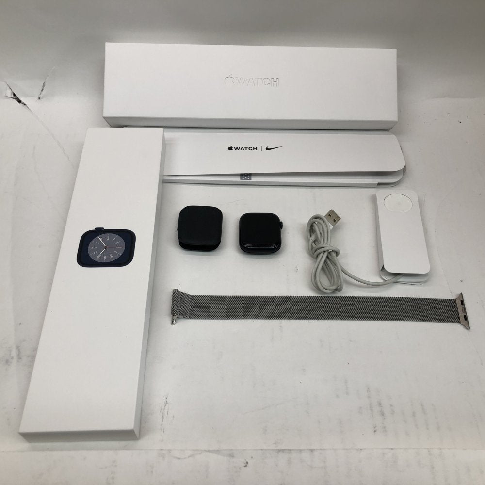 Apple Watch Series 8 45mm GPS ECG 32GB Midnight Aluminium iOS Compatible