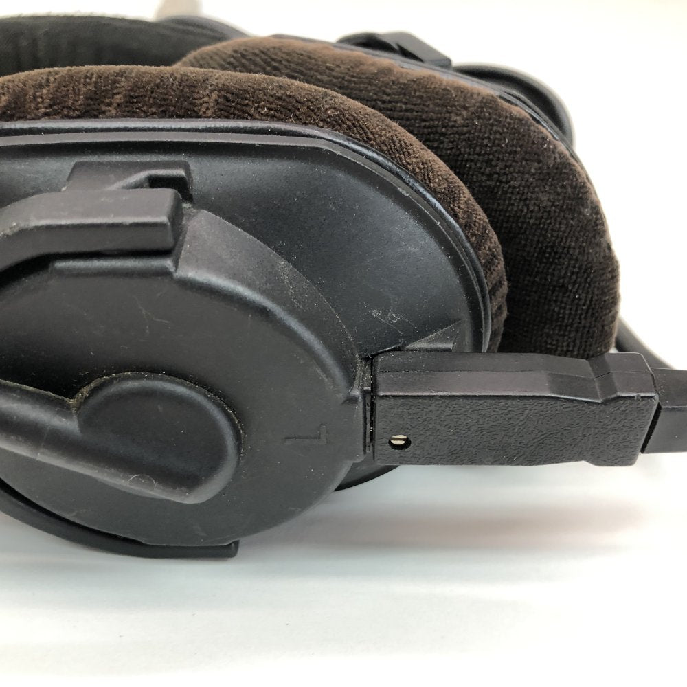 Professional Noise-Canceling Headset Microphone beyerdynamic DT 290 XLR Studio