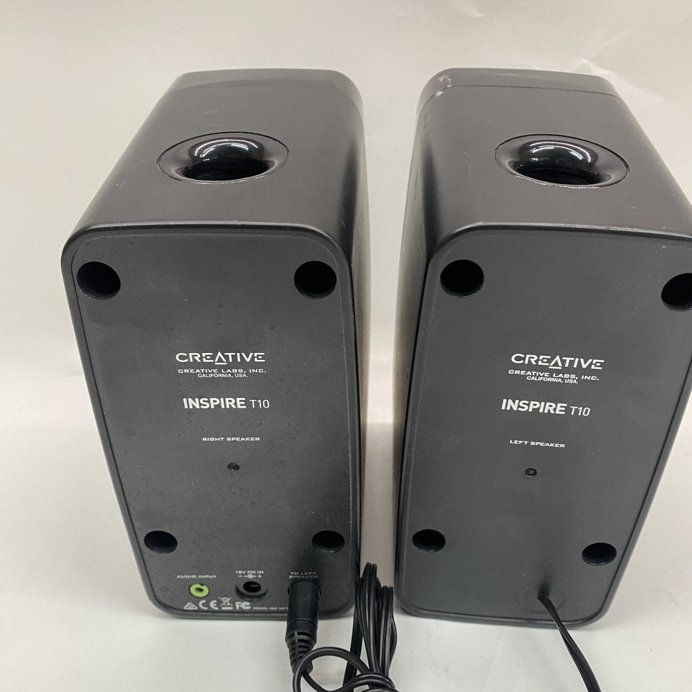 Stereo Desktop Speakers 2.0 Aux 3.5mm DC Powered Creative Inspire T10 Pair