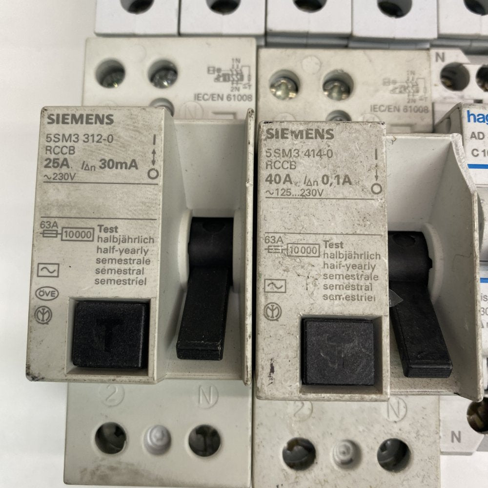Hager AD810F RCBO, Siemens 5SM3 RCCB, ABB S203, Eaton MCH110/116 MCBs