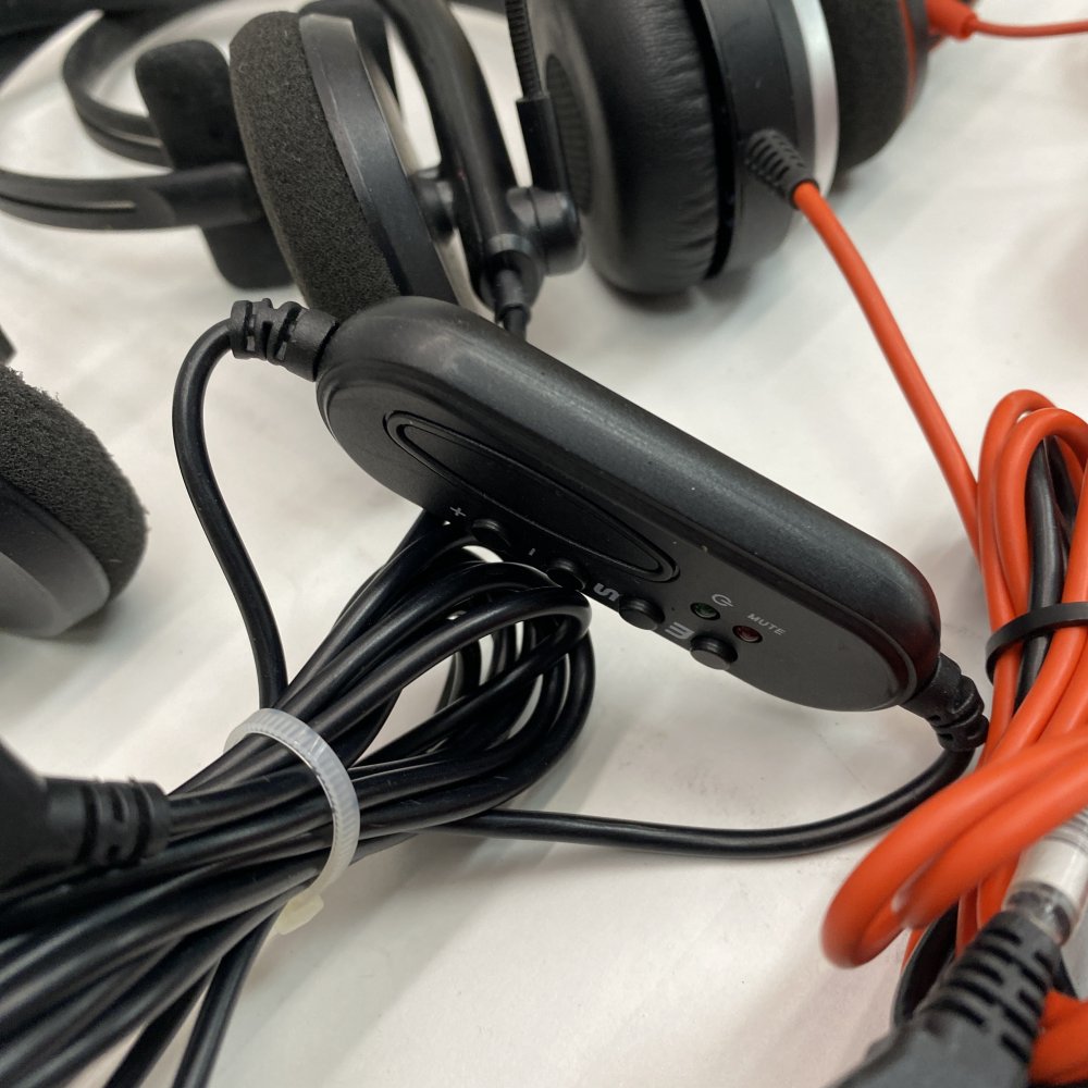 Job Lot Jabra Plantronics USB Headset Noise-Cancelling Boom Mic Bundle