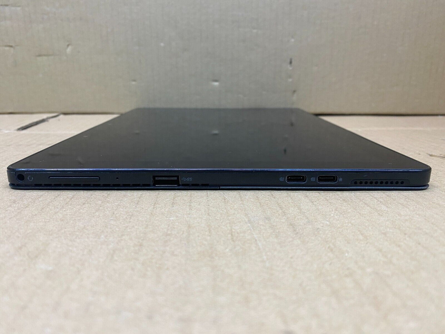 Dell Latitude 5290 2-in-1 i5-8250U 8GB 250GB SSD Windows 11 Pro Tablet