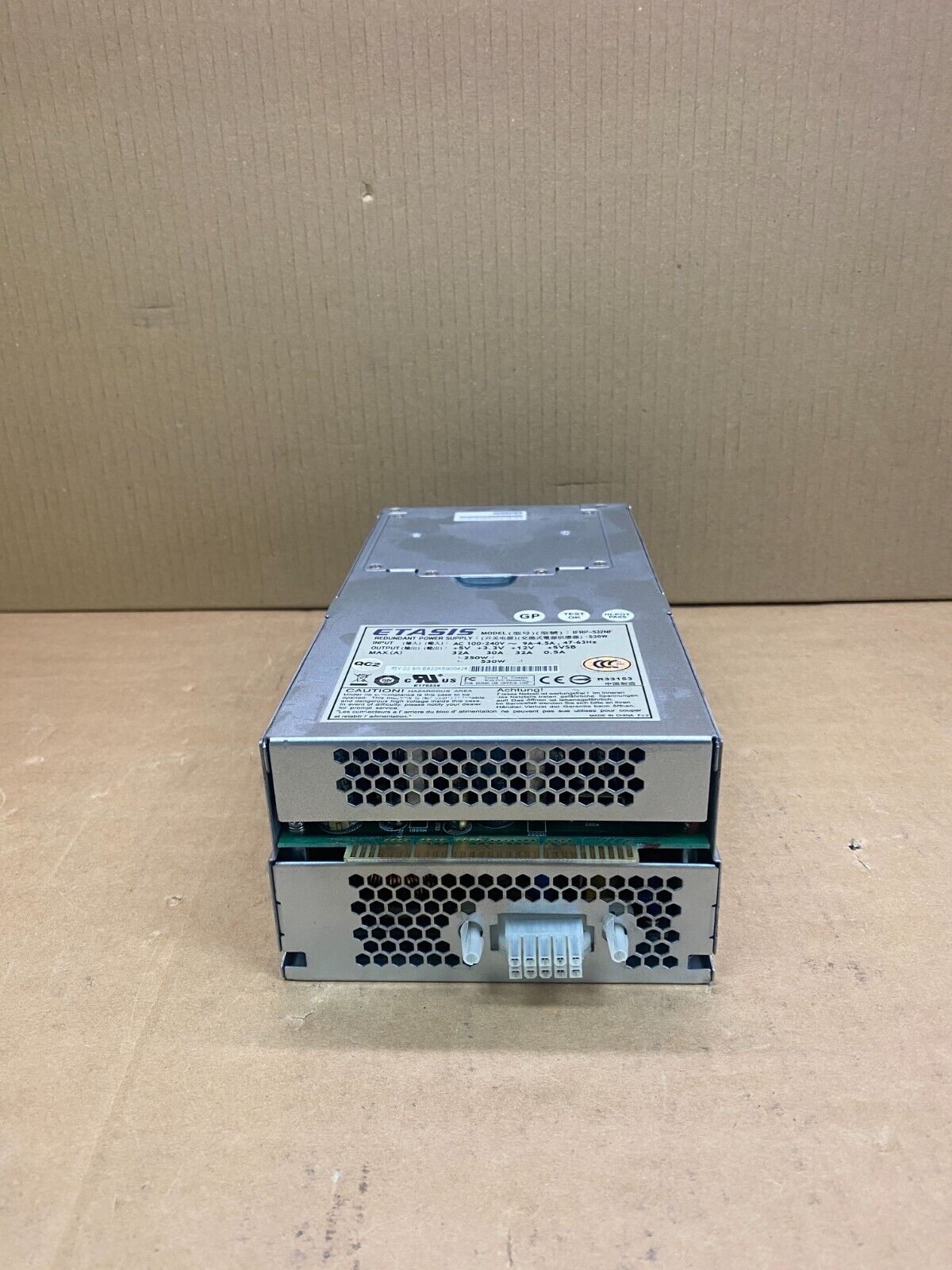 Redundant Server Power Supply Etasis IFRP-532NF 530W 1U 4K Rack-Mount