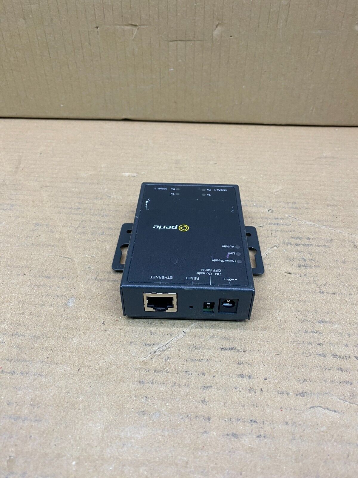 Industrial Dual Gigabit Ethernet Serial Device Server Perle IOLAN SDG2