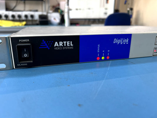 Professional DigiLink DL4000 Media Platform Chassis 4-Slot Fiber Hub