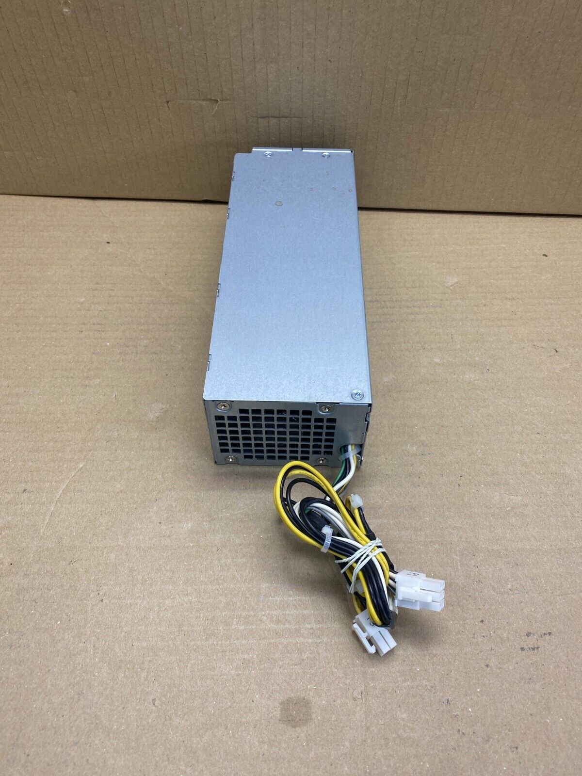 Dell L240ES-00 240W Power Supply, Compact and Efficient, Safe Design