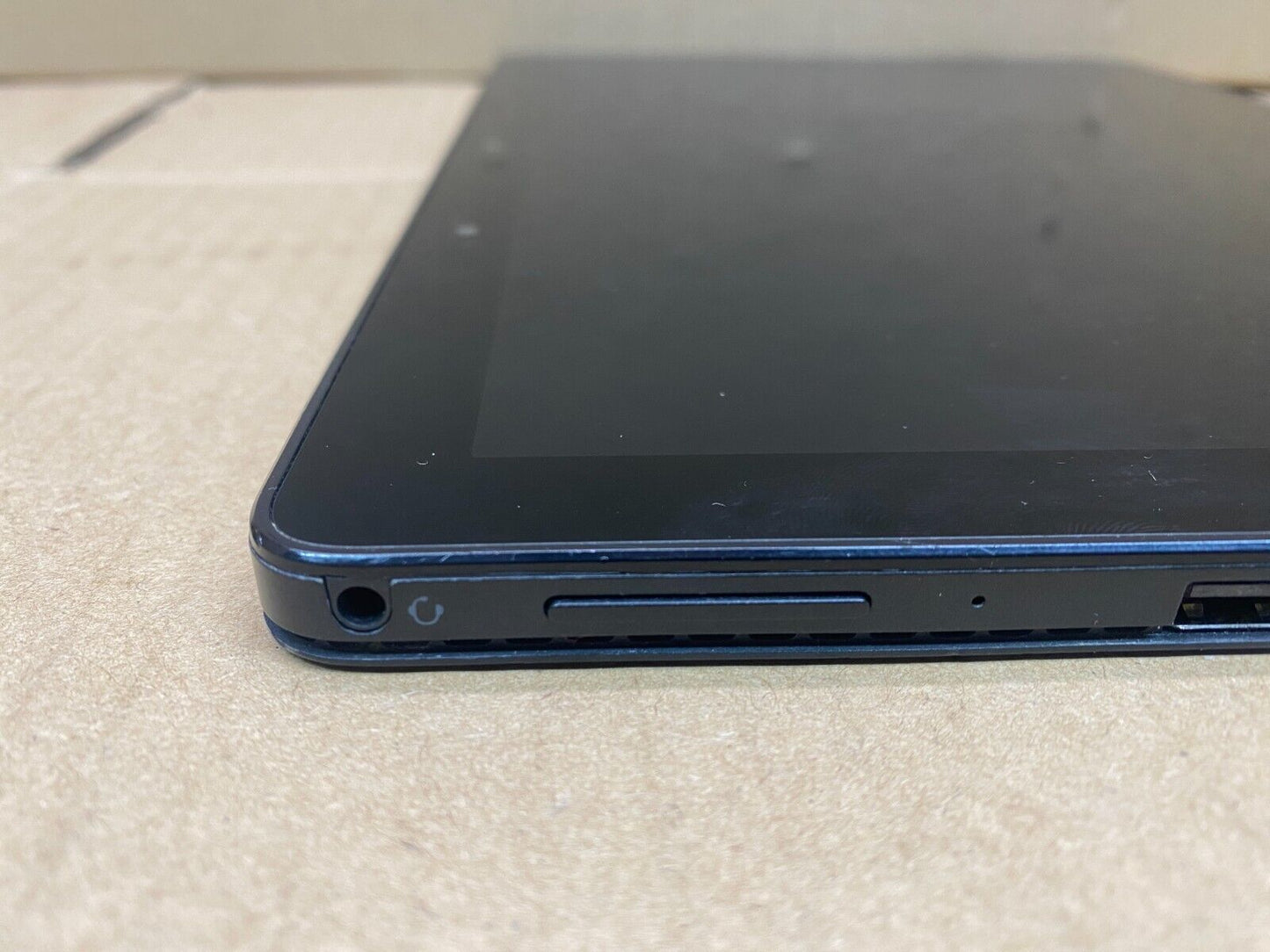 Dell Latitude 5290 2-in-1 i5-8250U 8GB 250GB SSD Windows 11 Pro Tablet