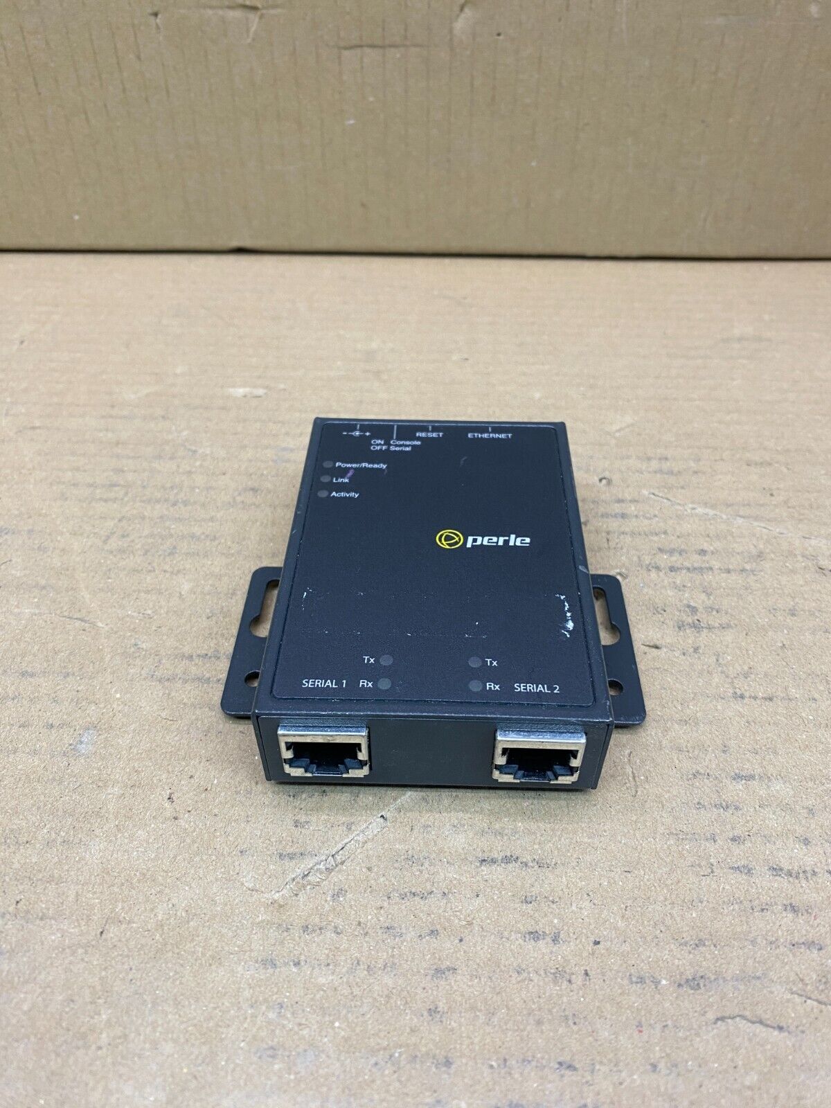 Industrial Dual Gigabit Ethernet Serial Device Server Perle IOLAN SDG2