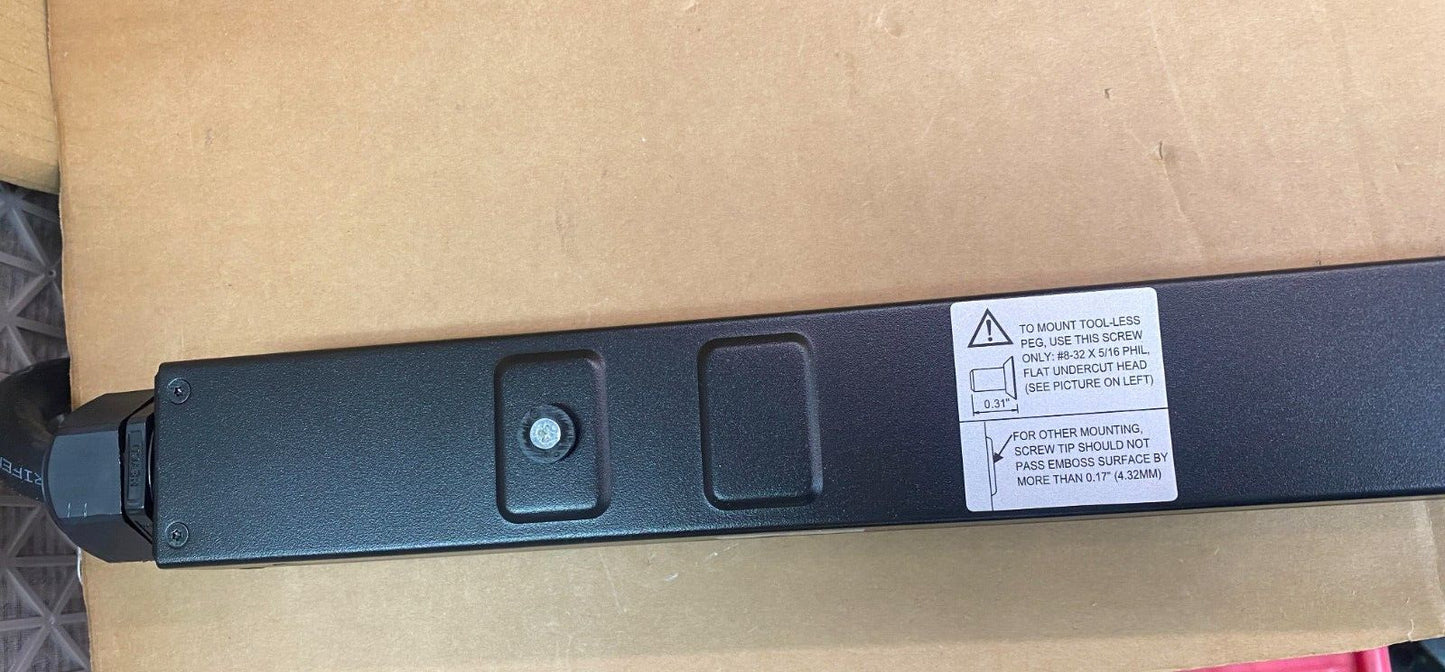 Industrial Metered Rack PDU Schneider APC AP8886 32A 22kW ZeroU 42 Outlets