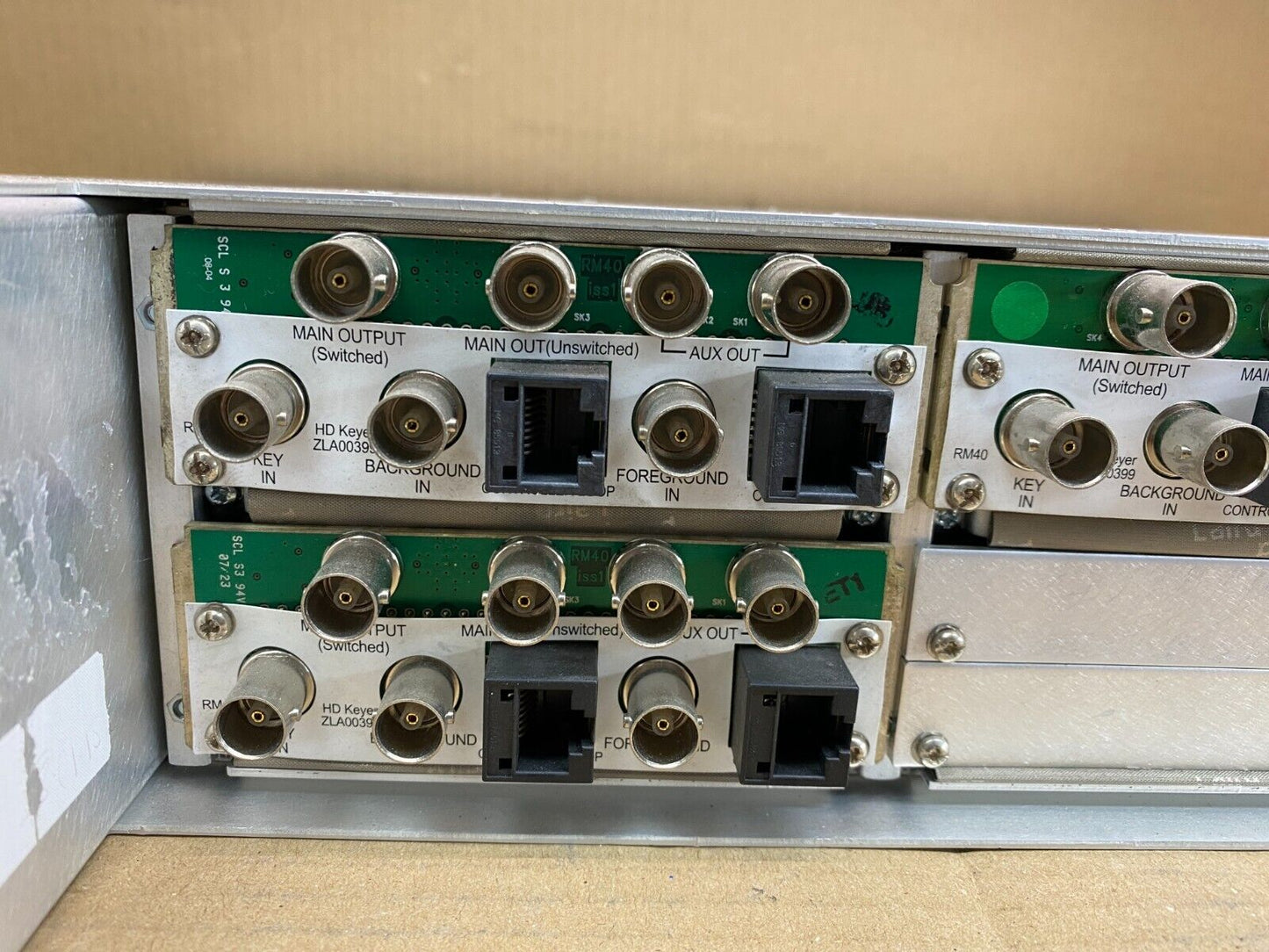 Broadcast Dual PSU Hot-Swap Rack Frame Crystal Vision 2U 12-Card 1080p