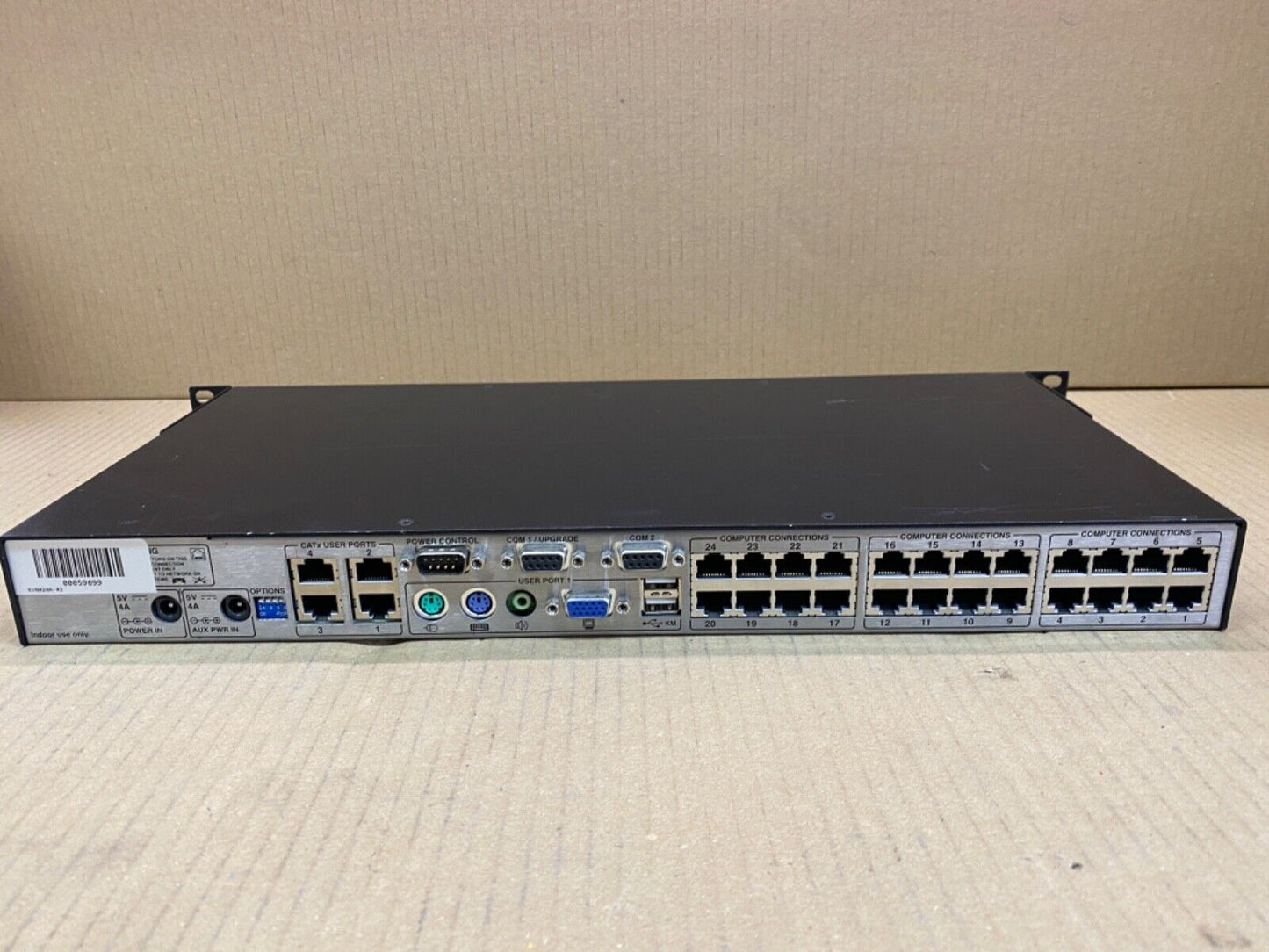 Black Box ServSwitch CX KV0424A-R2 24-Port Rackmount USB KVM Switch