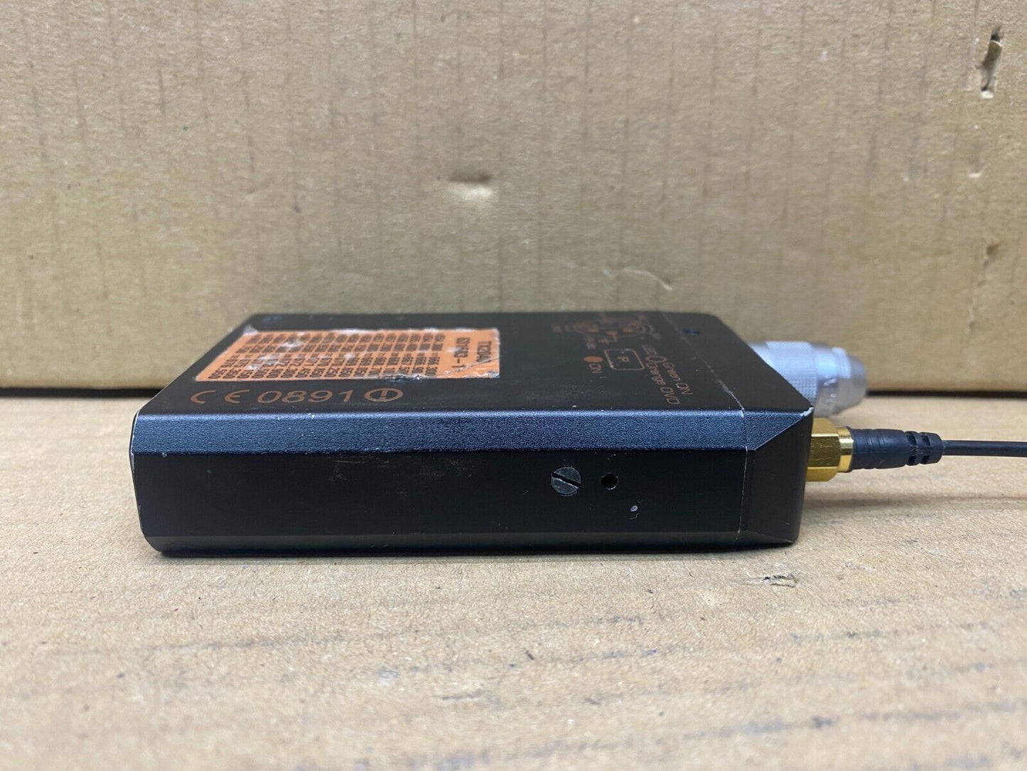 Wireless Audio Transmitter TX2040 Infrared Remote 470-1000MHz 50mW Unit