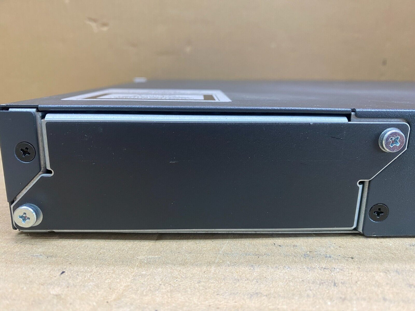 Enterprise Gigabit PoE+ Switch, Cisco Catalyst WS-C2960X-48FPD-L, 48 Ports