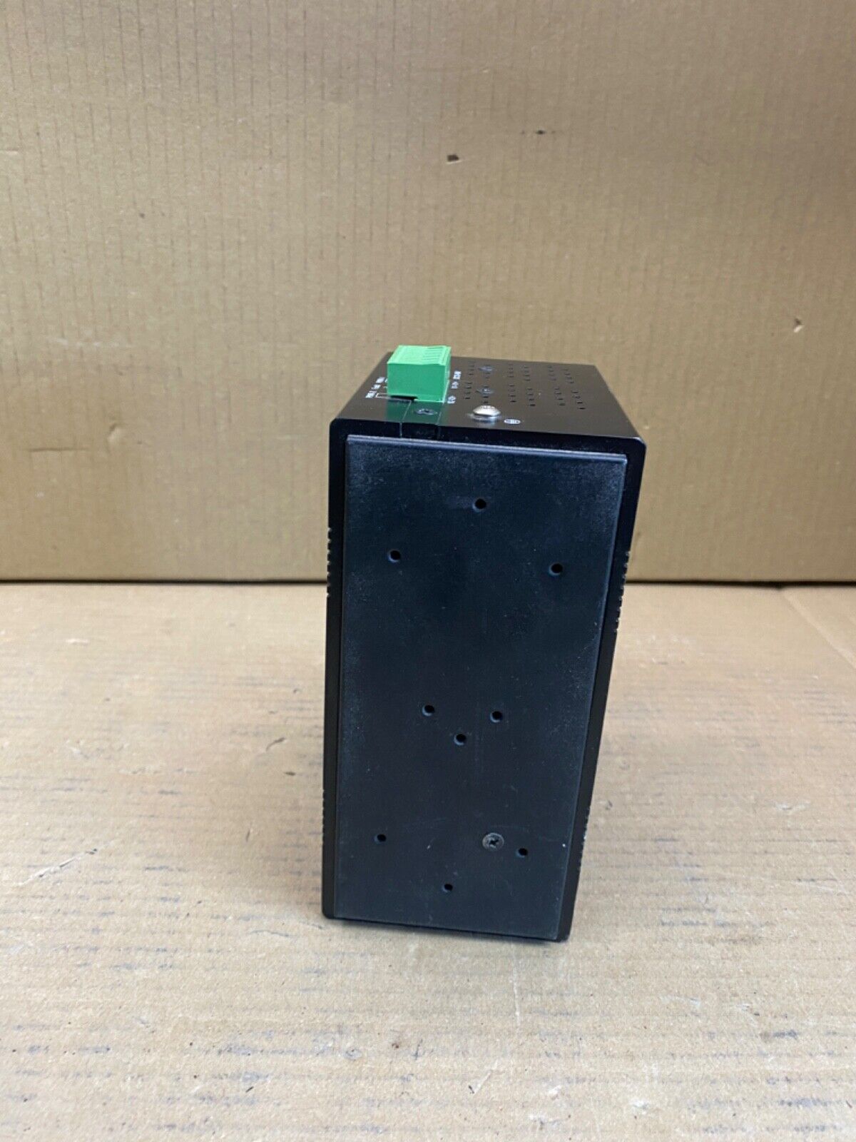 Industrial Gigabit Ethernet Switch Meridian MS8GT4GX4 8-Port SFP 10GbE