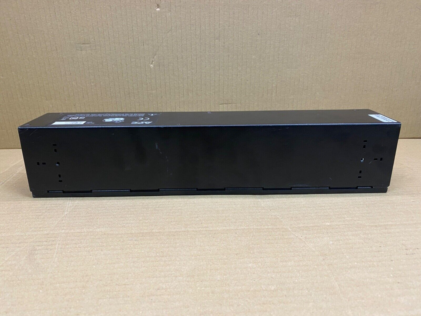 APC SBP3000RMI Service Bypass PDU, 230V 16AMP Rack-Mount Power Unit