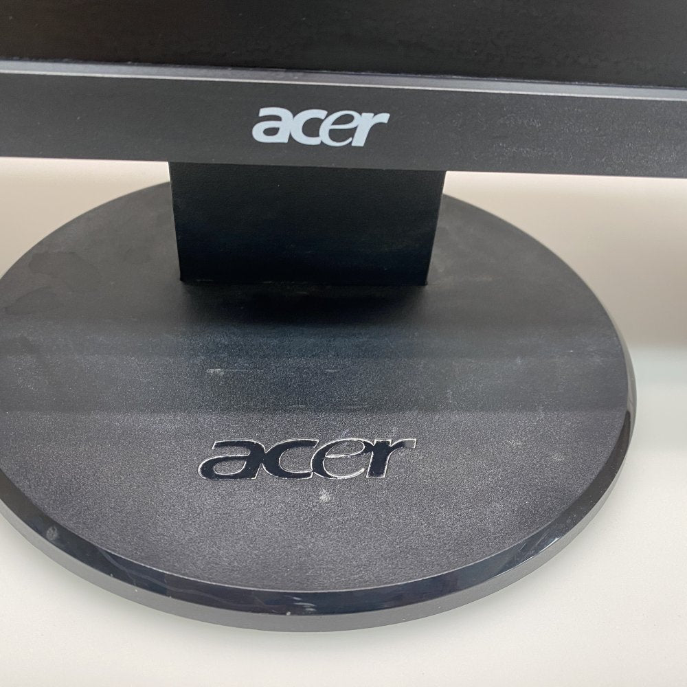 Professional LCD Monitor Acer V223HQV 22" 1680x1050 VGA VESA Mount