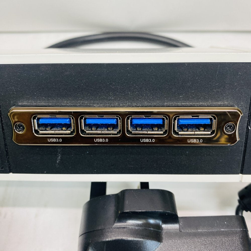 Bachmann DESK 2 USB Power Strip 6-Pack Dual USB 3.0 2 AC Outlets Type C