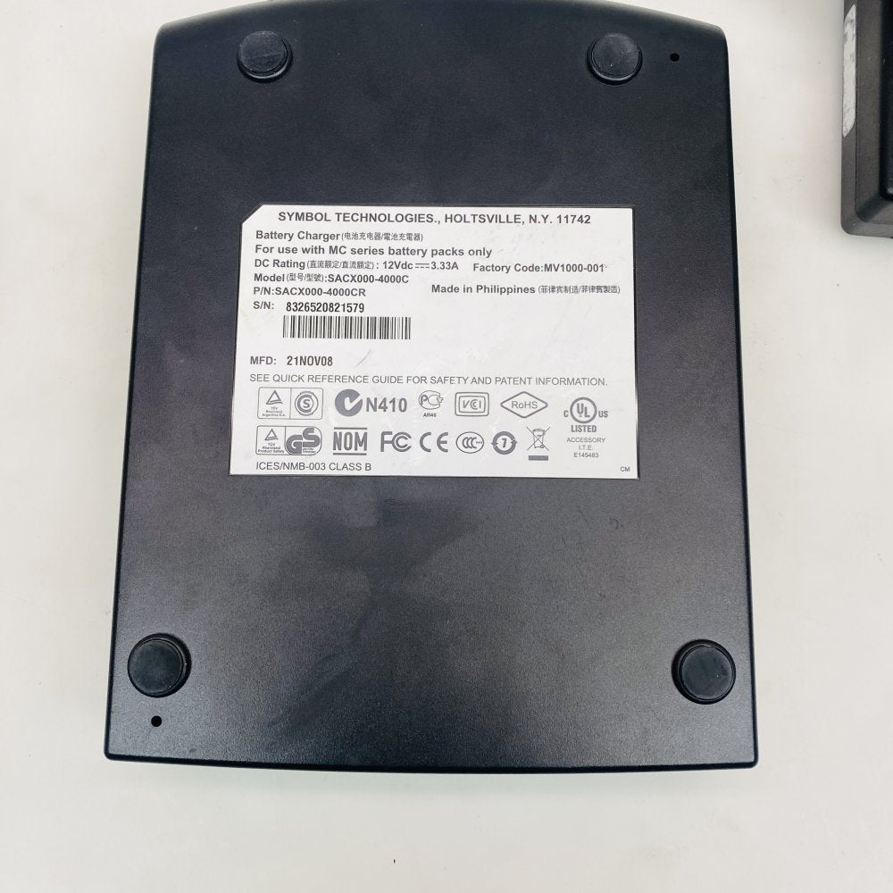 Symbol Technologies SACX000-4000C 4-Slot Battery Charger for MC w/ Adapter Used