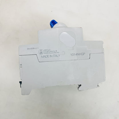 ABB F204 A 2CSF204101U1400 4P RCD RCCB 40A 30mA Grade-B