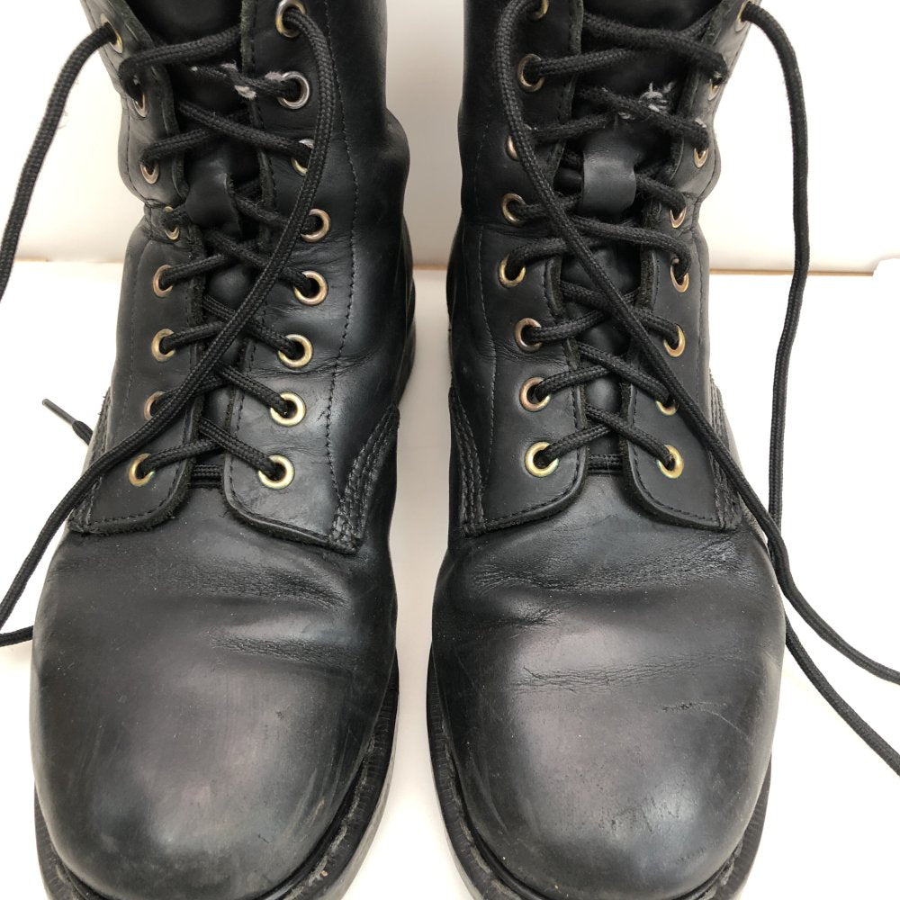 Solovair Black Greasy 8 Eye Boot - UK 8 & Commando Soles