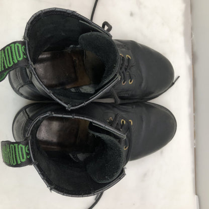Solovair Black Greasy 8 Eye Boot - UK 8 & Commando Soles