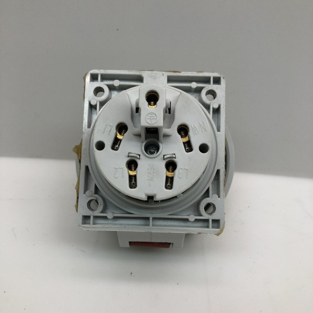 Joblot of 7 MENNEKES Typ 240A 32A 3P+N+E IP67 240/415V Industrial Sockets