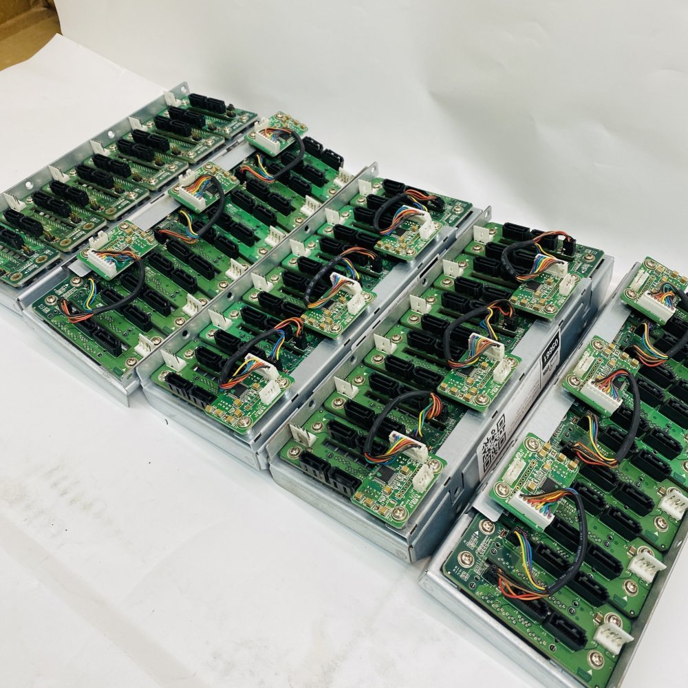 Job Lot Microsoft Surface Dock Rohde Schwarz DVS Bundle HPE 82Q