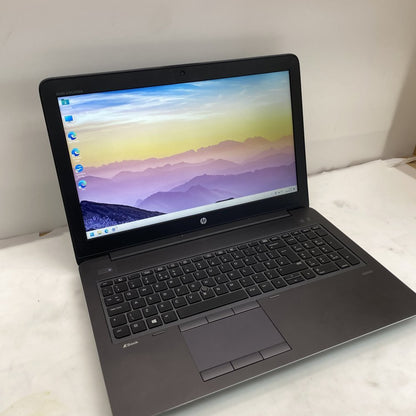 HP ZBook 15 G4 i7-7820HQ 16GB RAM 477GB Storage Mobile Workstation (Grade C)