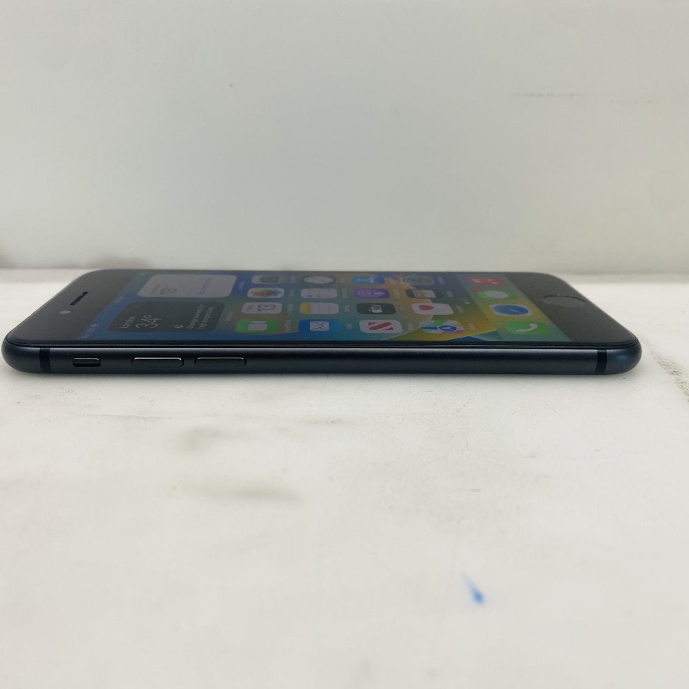 Apple iPhone 8 64GB Black Smartphone MQ6G2B/A UNLOCKED (Grade C)