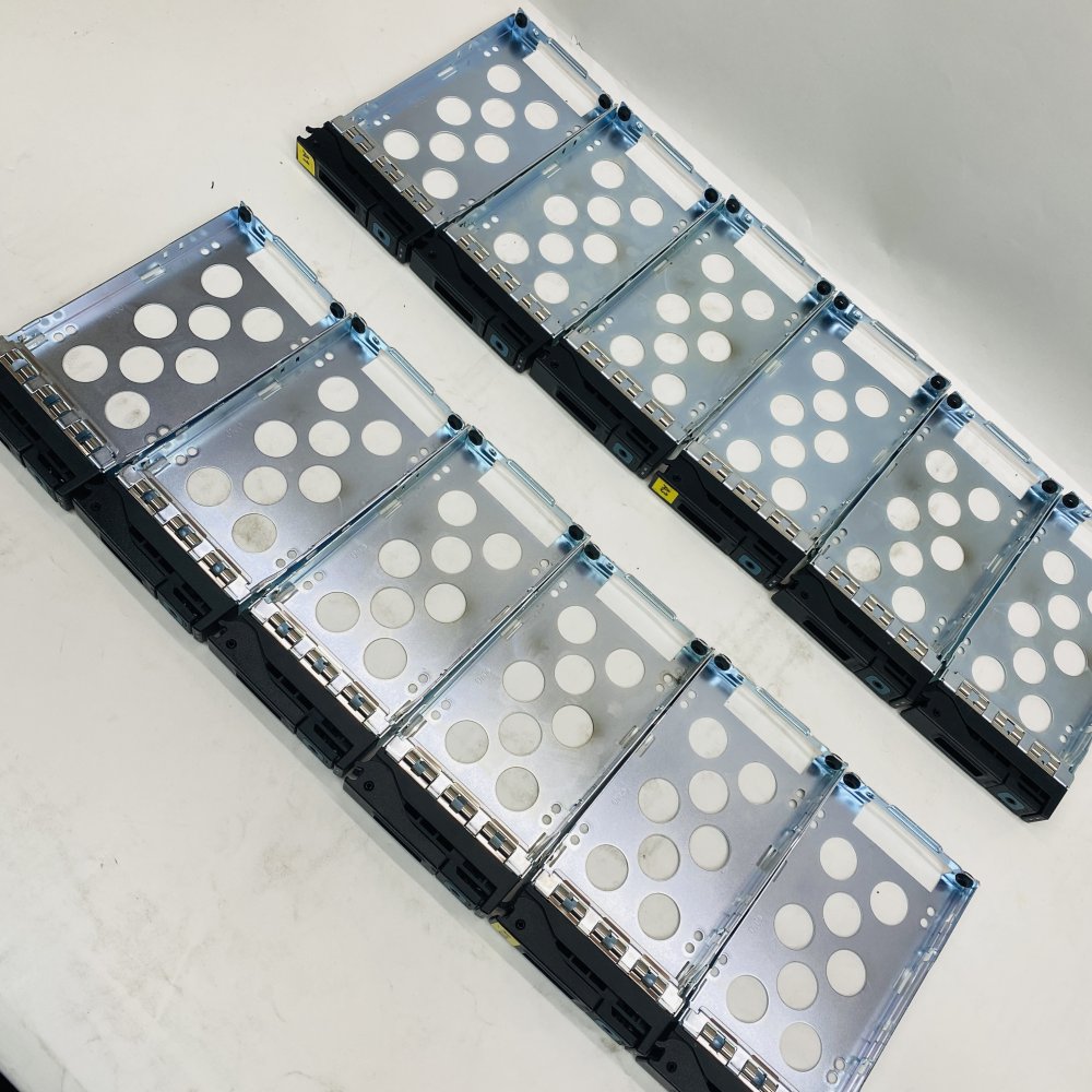 Hot Swap 3.5in Drive Caddy Trays Dell Server Hard Drive Bay 12x SAS SATA Rails