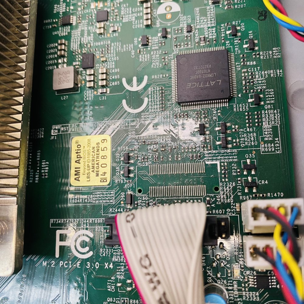 Supermicro X11SCL-F 1U Rackmount Server Chassis SAS SATA Hot Swap (No RAMs)