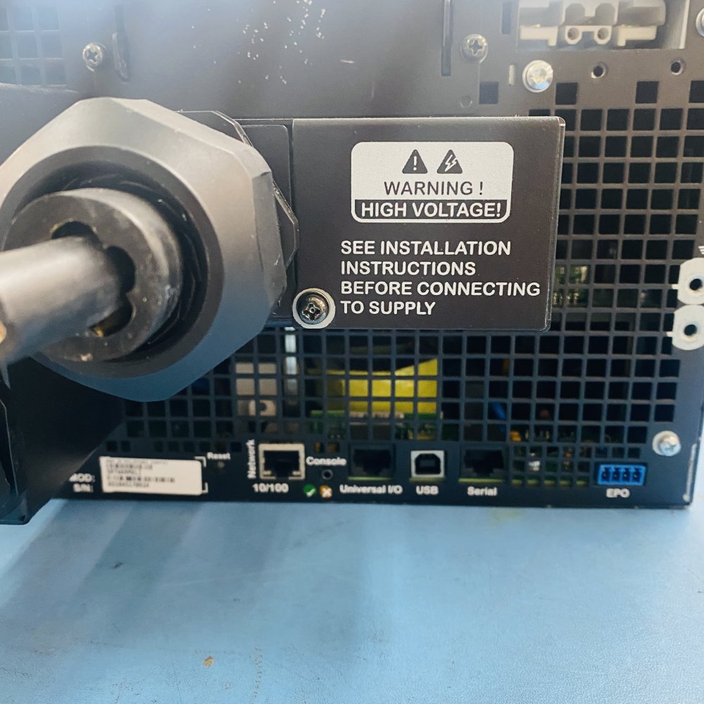 Enterprise UPS 6kVA Sinewave 230VAC APC SRT6KRMXLI IEC USB Ethernet Rack