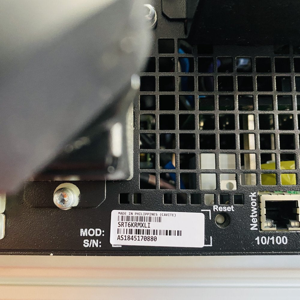 APC SRT6KRMXLI 6kVA Rack UPS 230VAC Sinewave IEC USB Ethernet