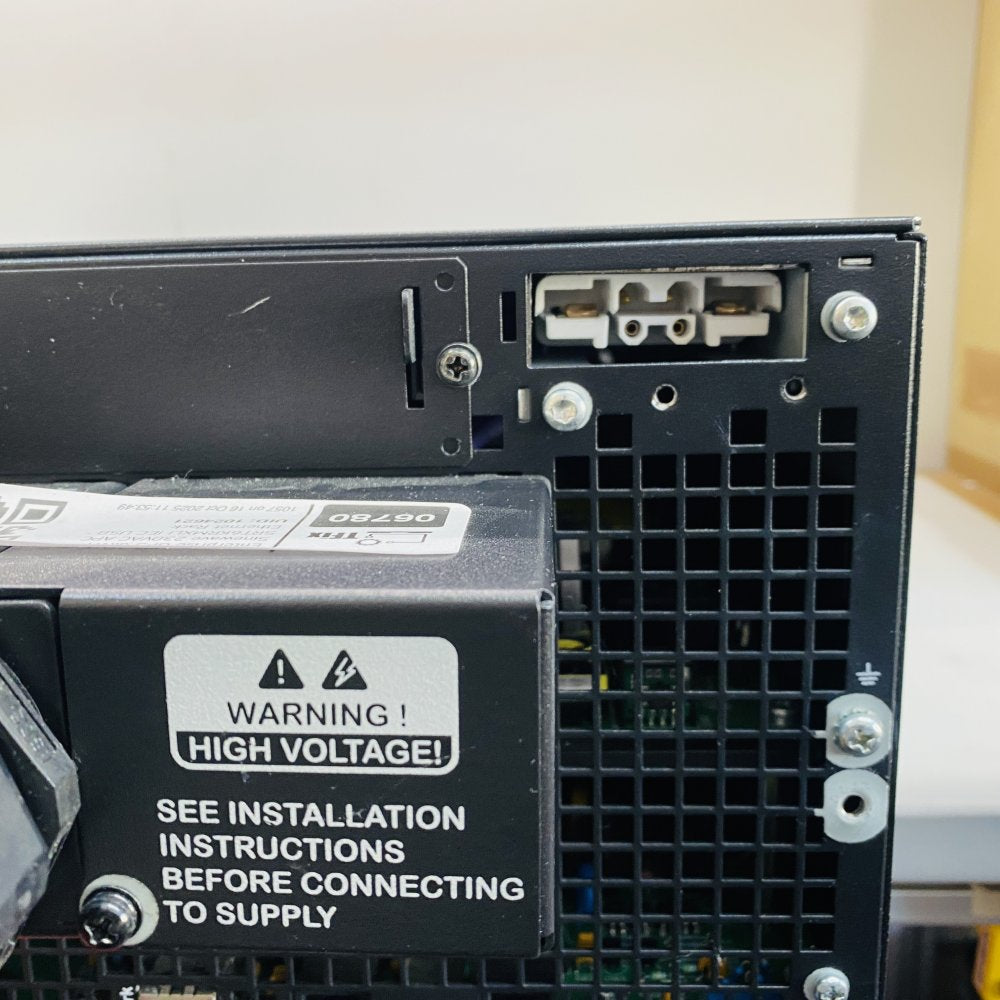 APC SRT6KRMXLI 6kVA Rack UPS 230VAC Sinewave IEC USB Ethernet